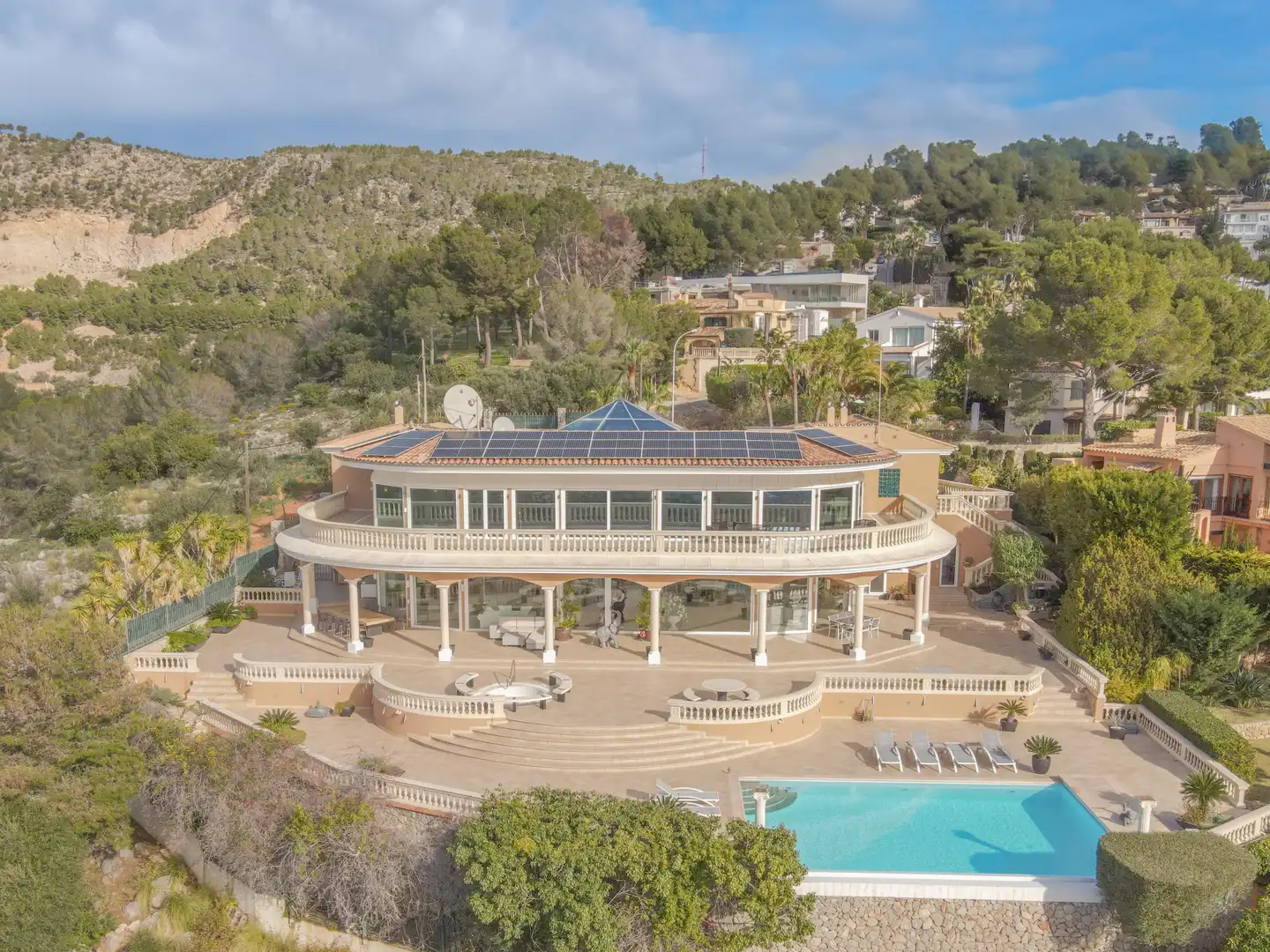 Außenansicht von Country house zum Verkauf in Calvià mit Klimaanlage, Heizung und Terrasse