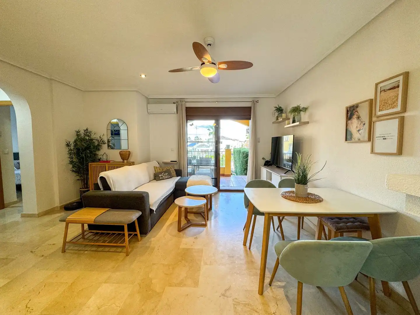 Living room of Detached homes for rent in Algorfa  with Air Conditioner, Heating and Private garden