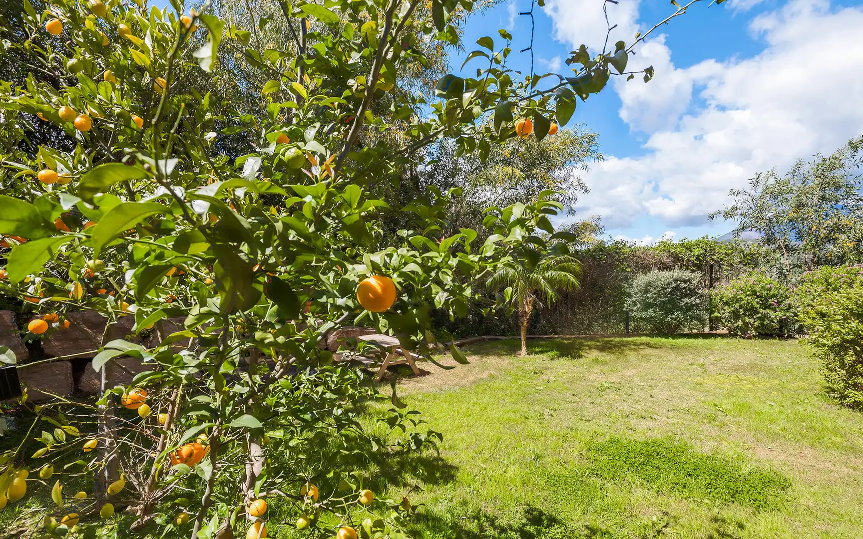Garten von Erdgeschoss zum Verkauf in Benahavís mit Klimaanlage, Privatgarten und Terrasse