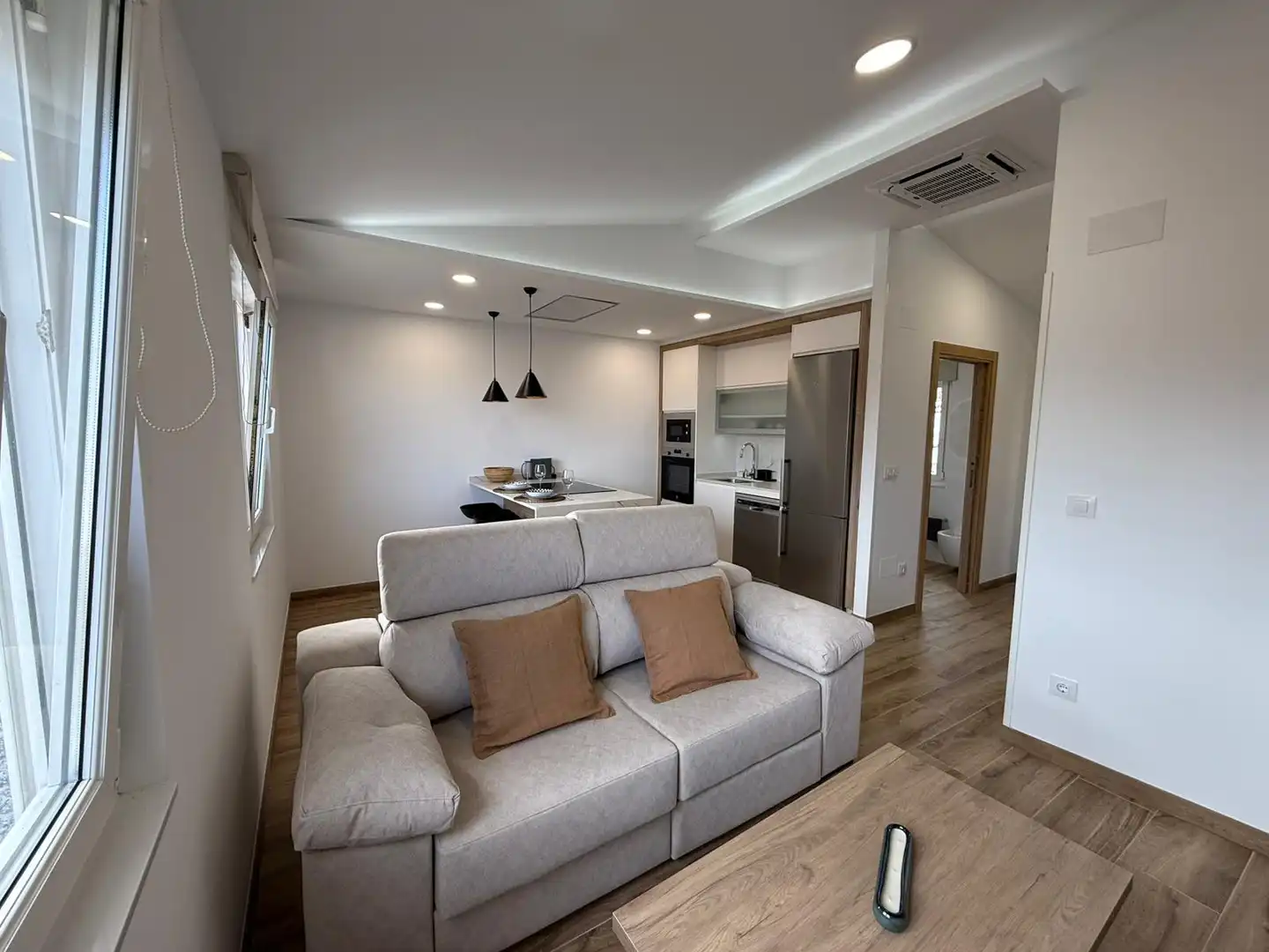 Living room of Flat for rent in Camariñas  with Heating, Parquet flooring and Furnished