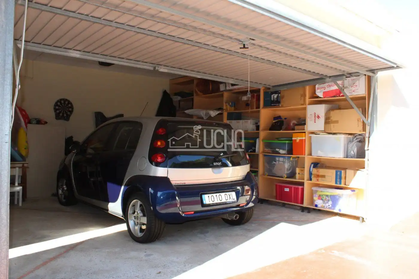 Parking de Casa adosada de alquiler en Bétera con Aire acondicionado, Calefacción y Jardín privado