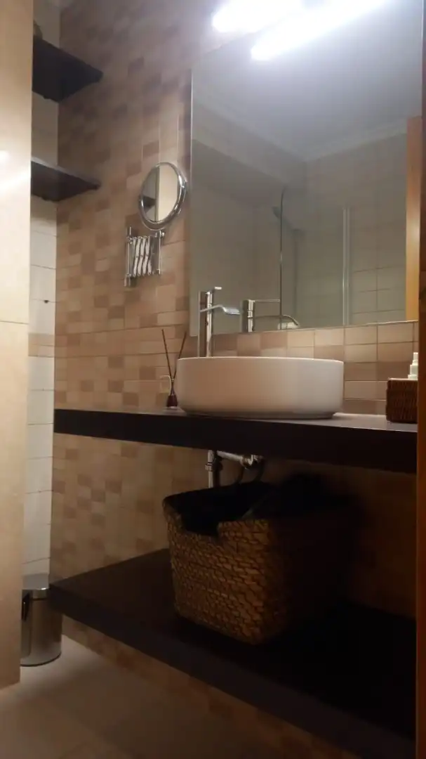 Bathroom of Flat for rent in A Coruña Capital   with Heating, Parquet flooring and Storage room