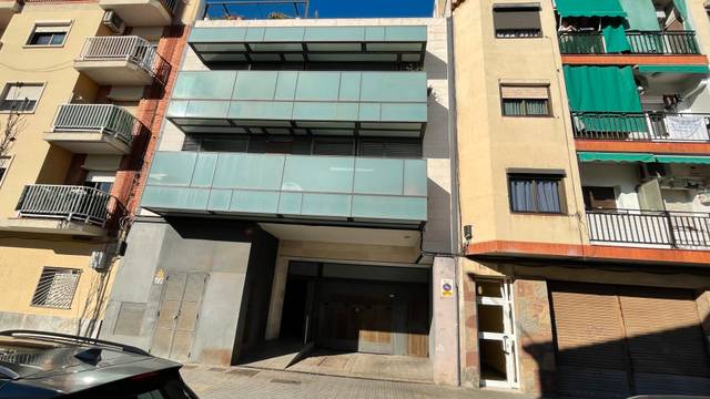 Garaje en Venta en GIRONA 61-6 -1 en Sant Cosme -La Granja