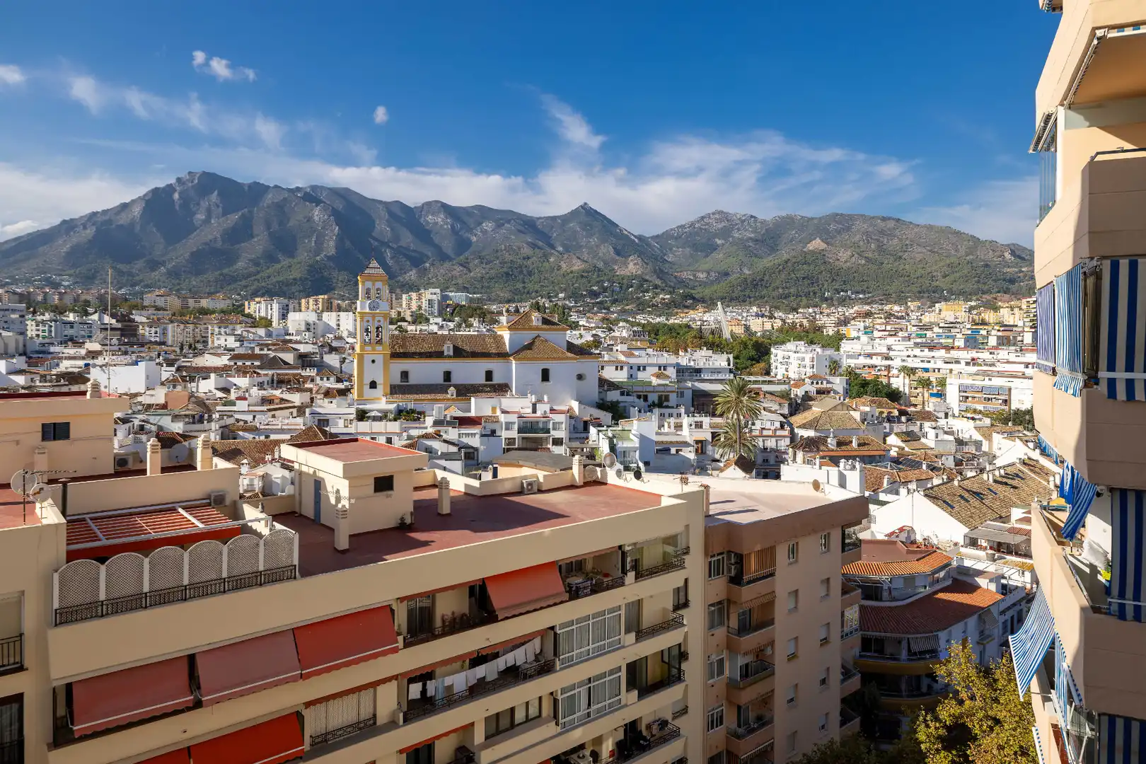 Flat with pool for sale in Marbella Centro, imagen 7
