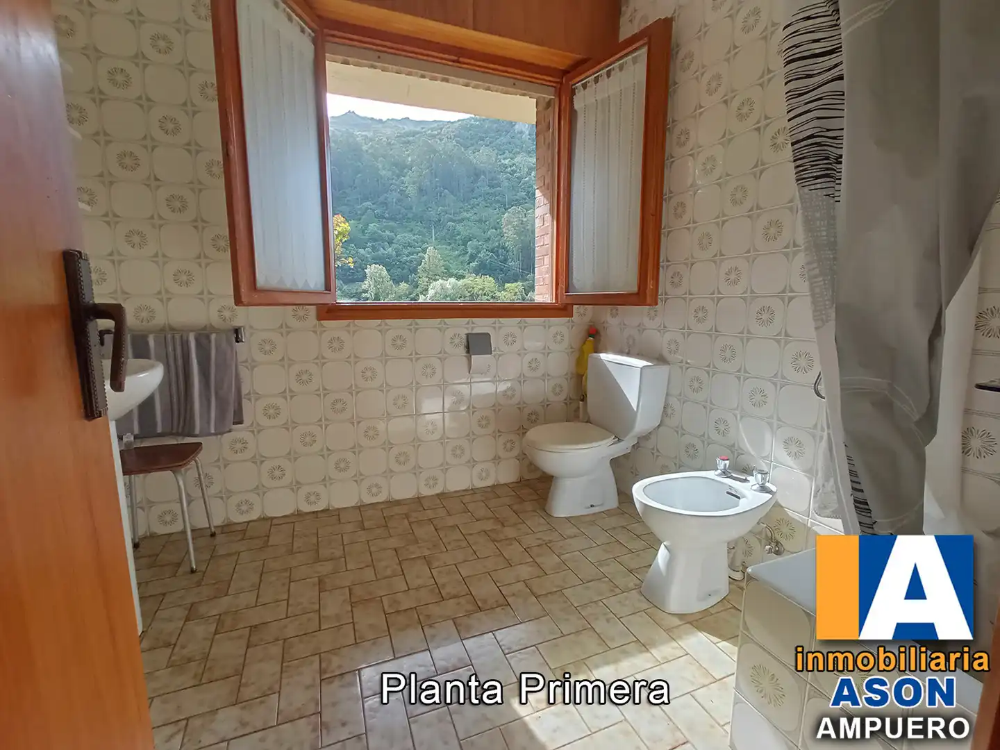 Baño de Casa o chalet en venta en Ampuero con Jardín privado, Parquet y Terraza