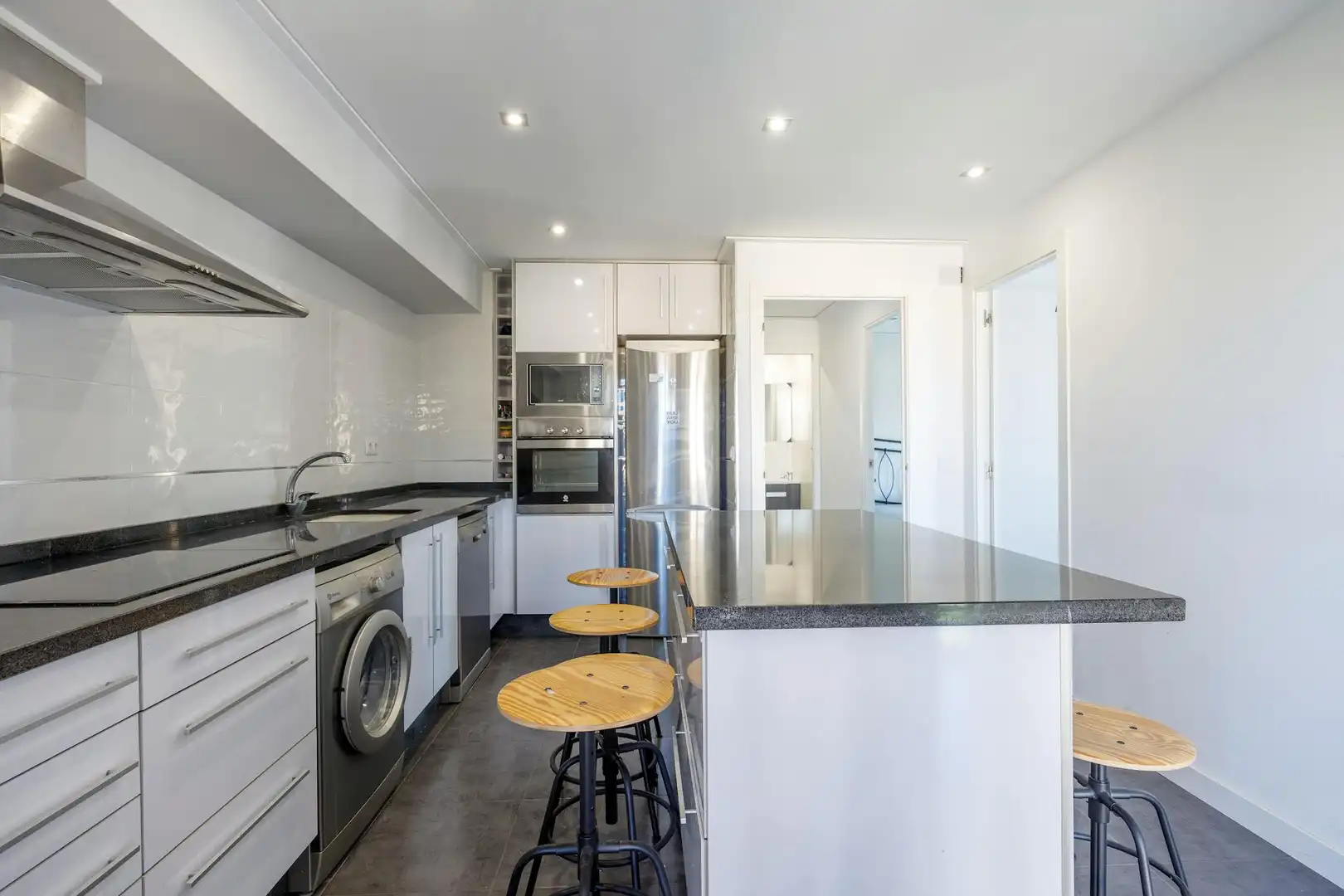 Cocina de Piso para compartir en Valencia con Lavadora