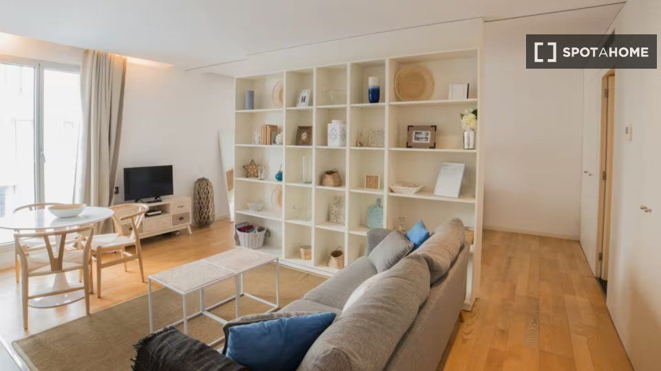 Sala d'estar de Pis de lloguer en  Barcelona Capital amb Aire condicionat, Calefacció i Moblat