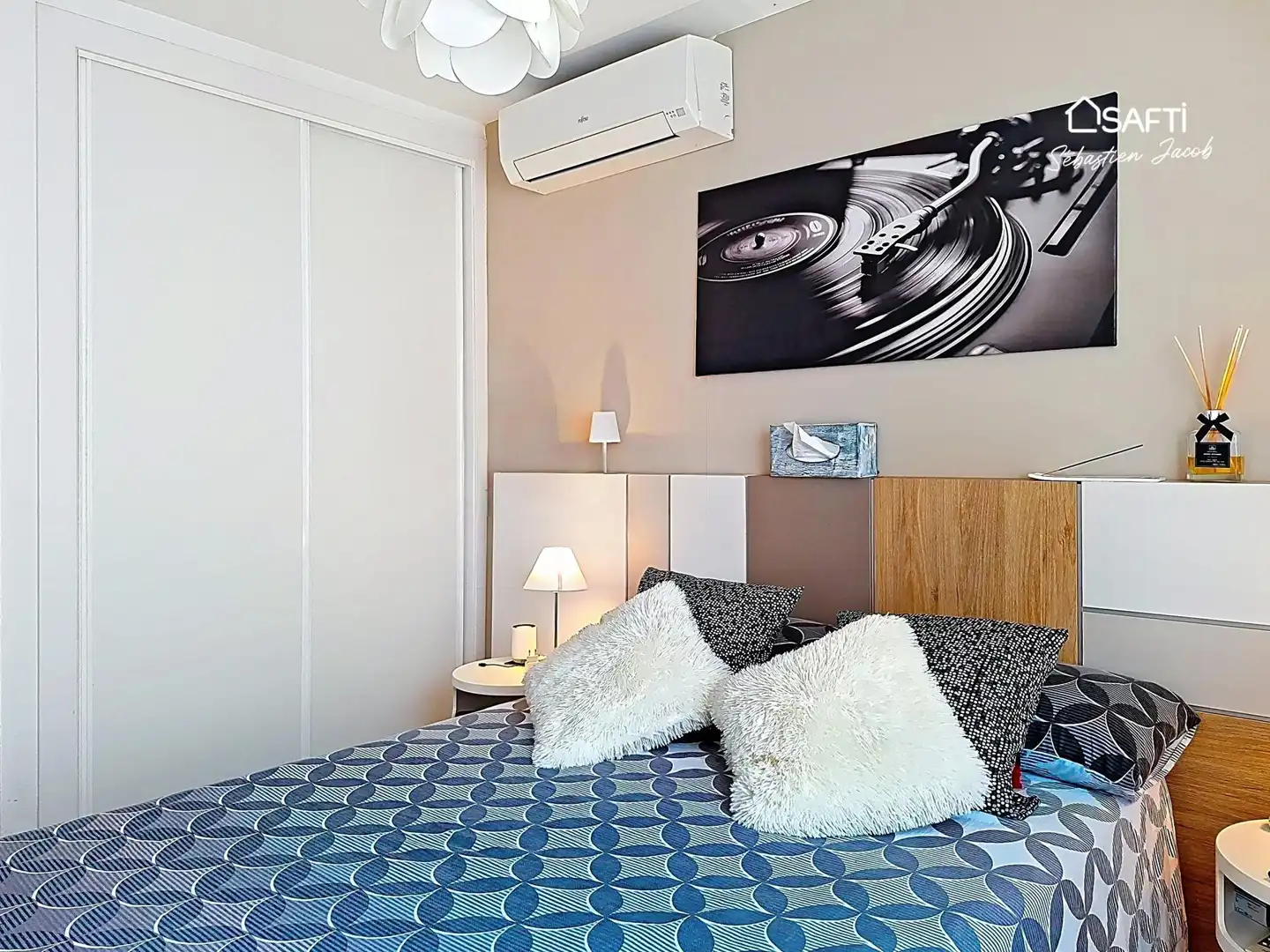Habitación de Apartamento en venta en Dénia con Aire acondicionado, Calefacción y Terraza