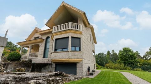Photo 2 of Houses for sale in Bembrive, Vigo