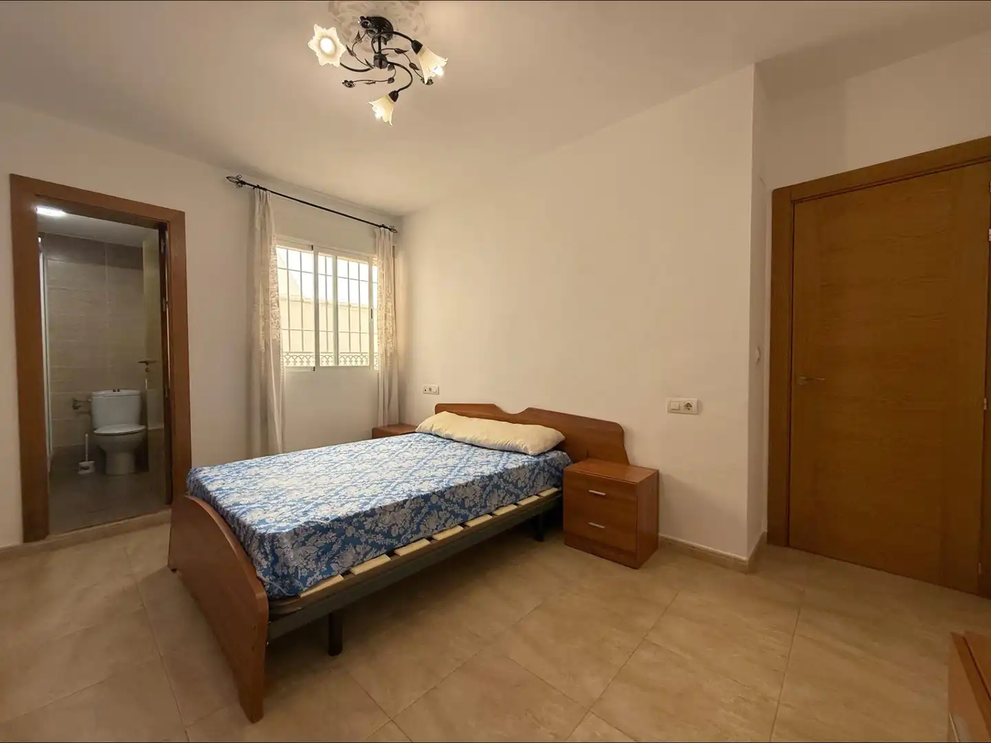 Habitación de Piso de alquiler en Albolote con Calefacción y Amueblado