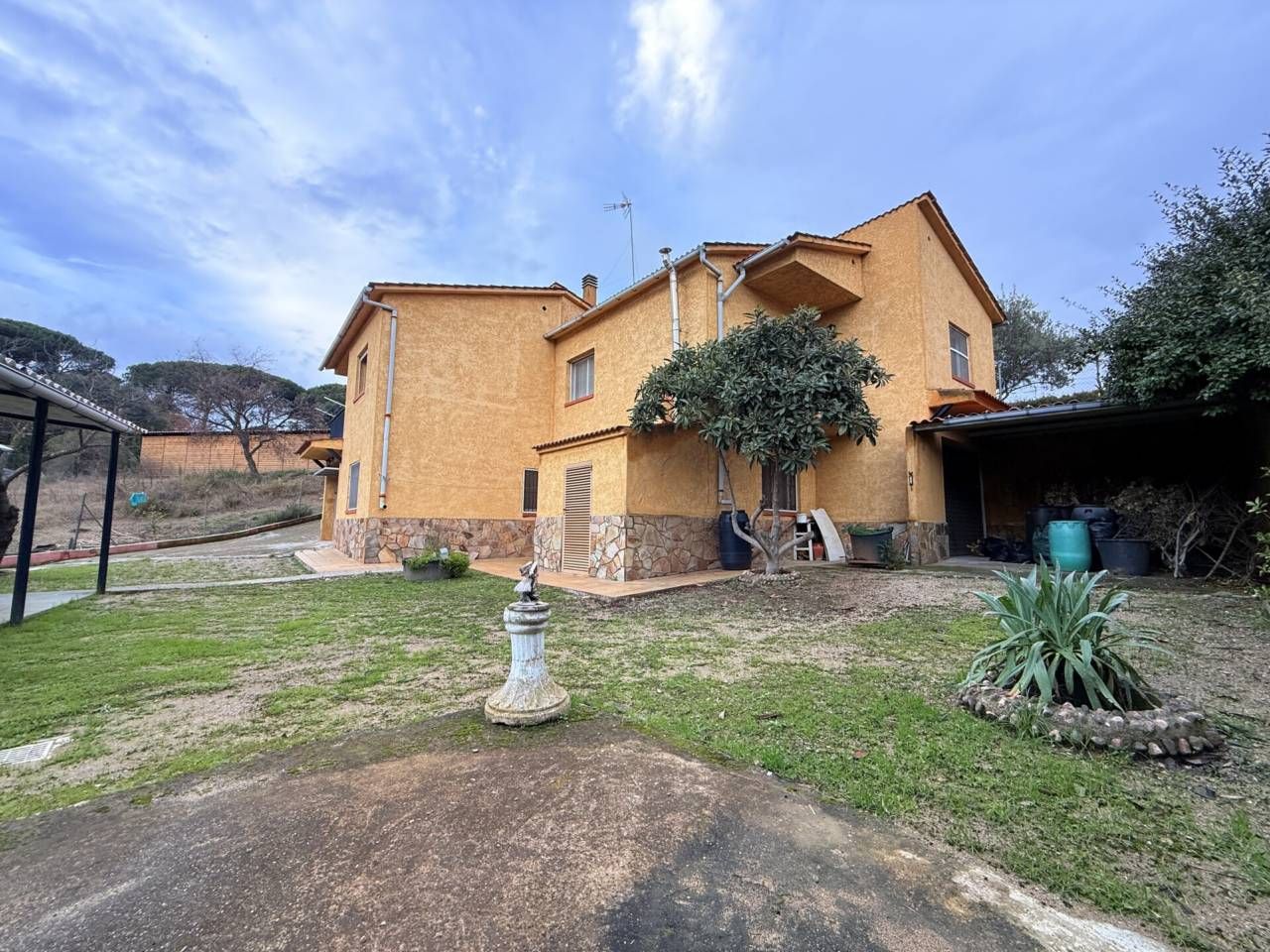 Exterior view of House or chalet for sale in Riells i Viabrea  with Heating, Private garden and Terrace