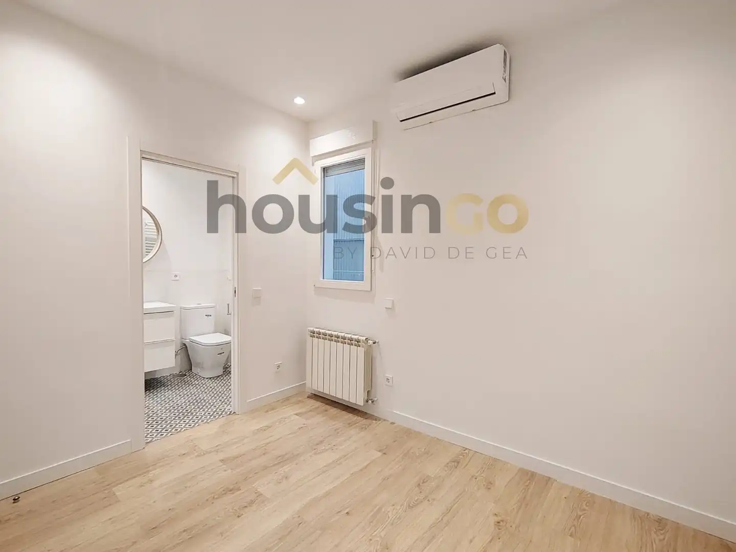 Schlafzimmer von Wohnung zur Miete in Madrid mit Klimaanlage und Heizung