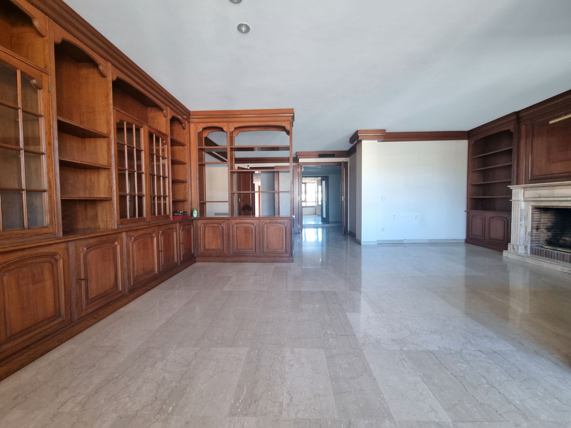 Sala d'estar de Pis en venda en Girona Capital amb Aire condicionat, Calefacció i Terrassa