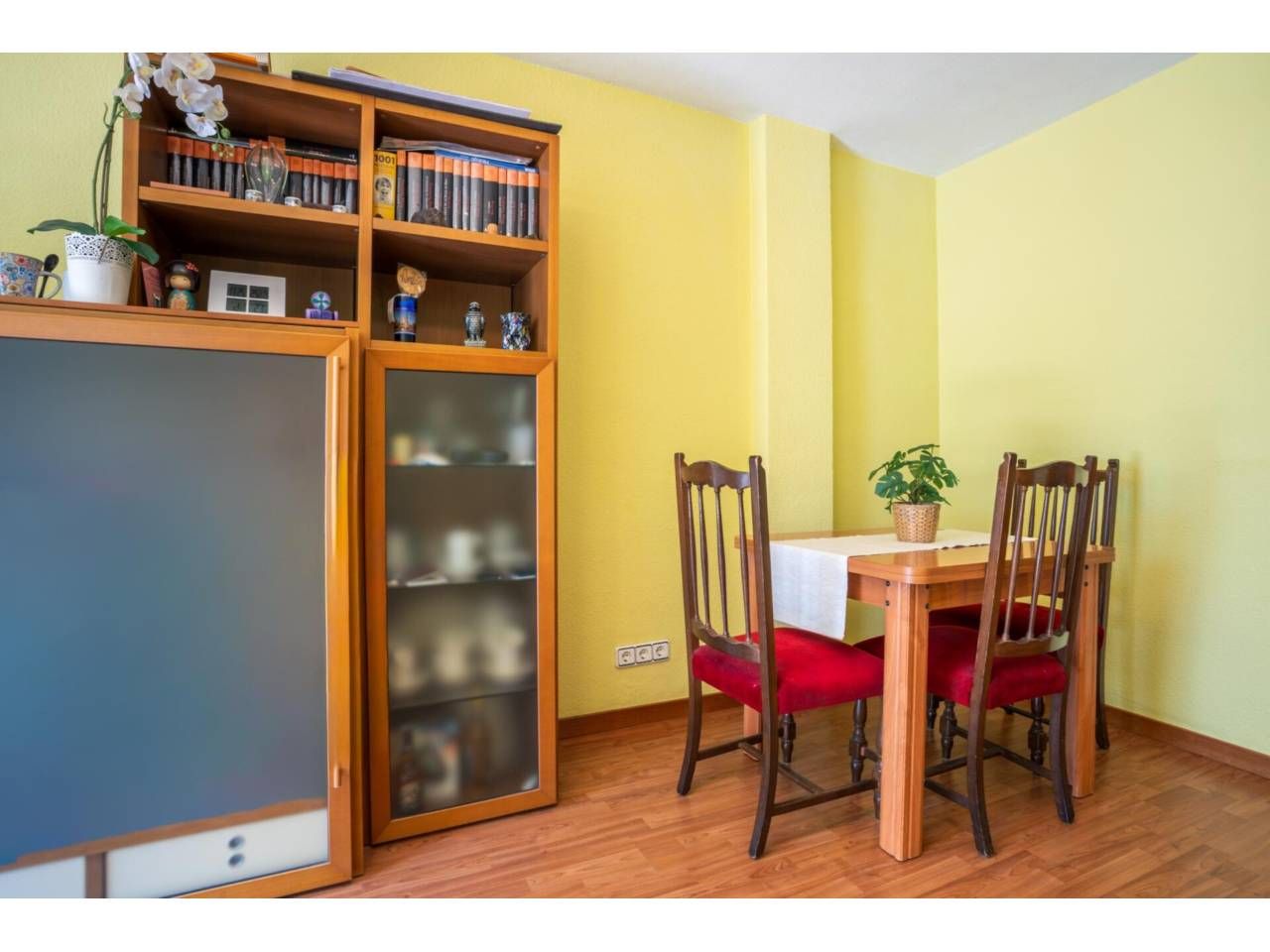 Dining room of Flat for sale in L'Hospitalet de Llobregat  with Balcony