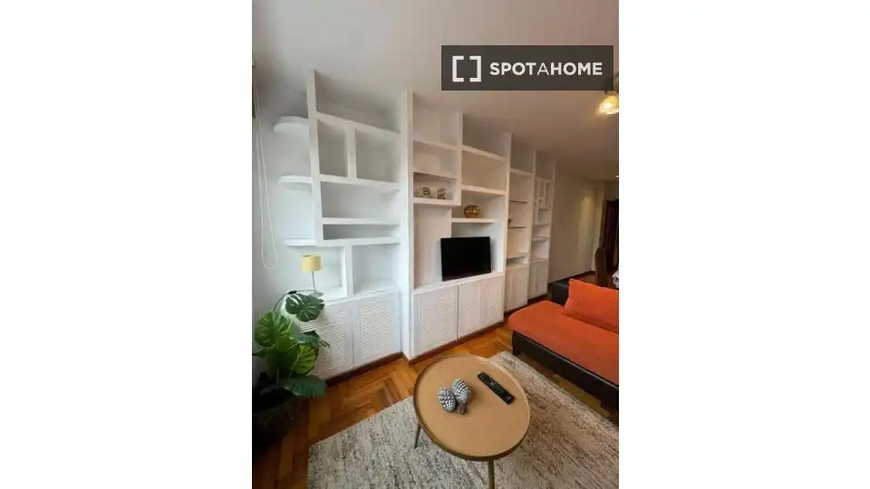 Room in Teis