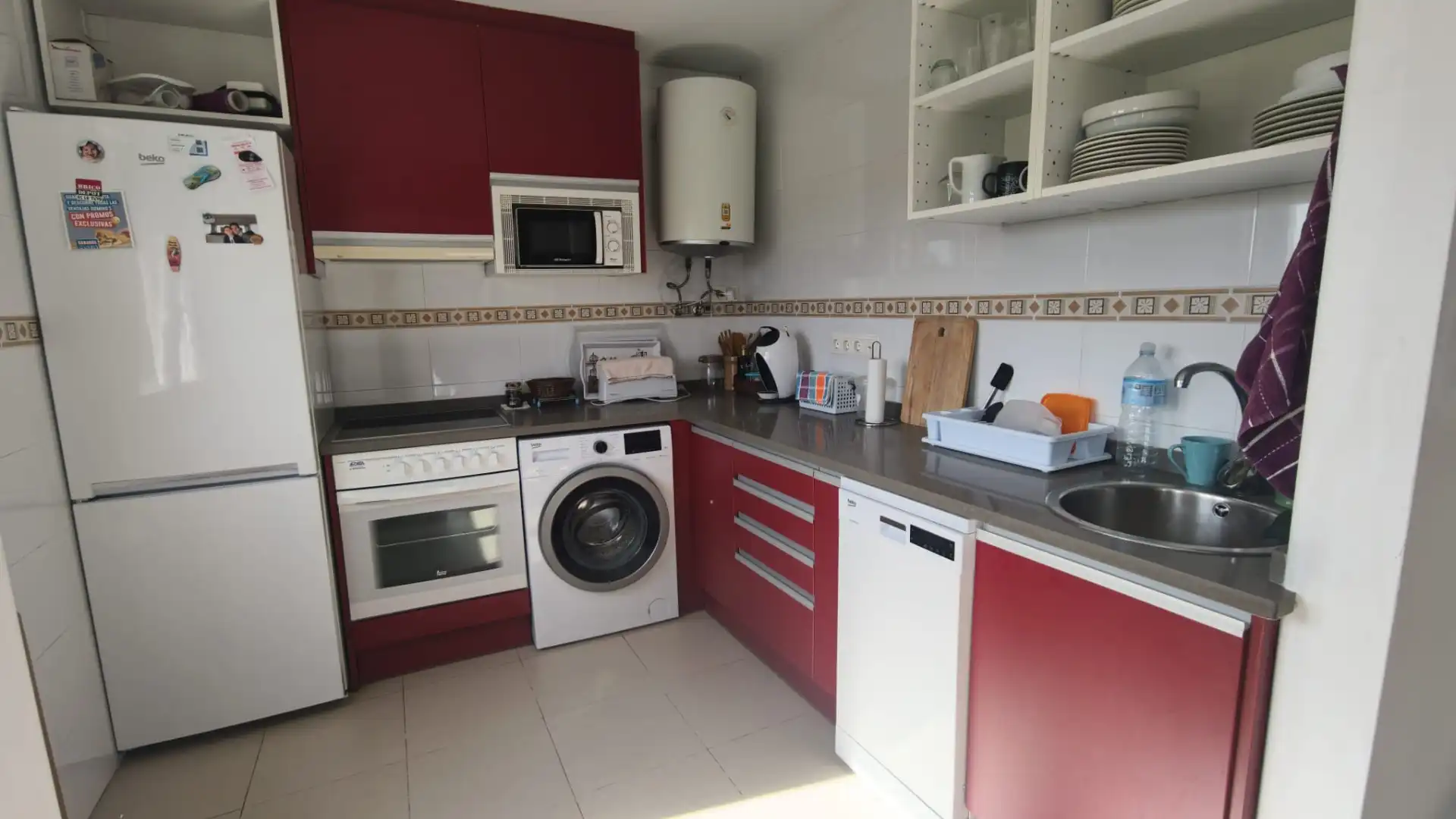 Küche von Wohnung zum Verkauf in Avilés mit Heizung und Parkett