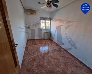 Bedroom of Flat for sale in Coslada  with Heating, Terrace and Oven