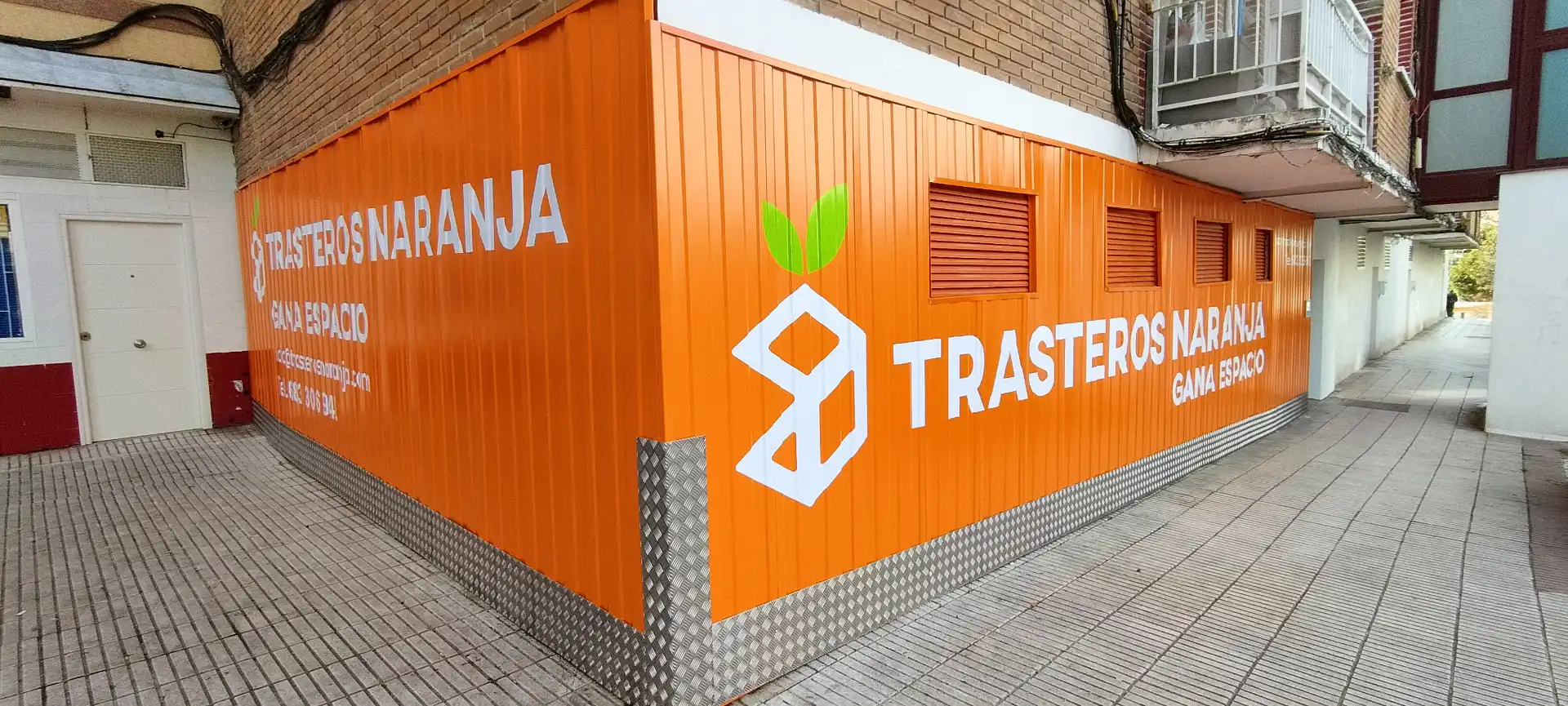 Vista exterior de Trastero de alquiler en Alcorcón con Alarma