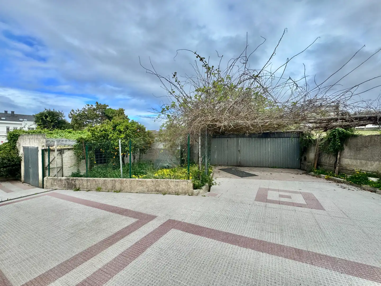 Parking of Houses for sale in Arteixo  with Heating, Private garden and Parquet flooring