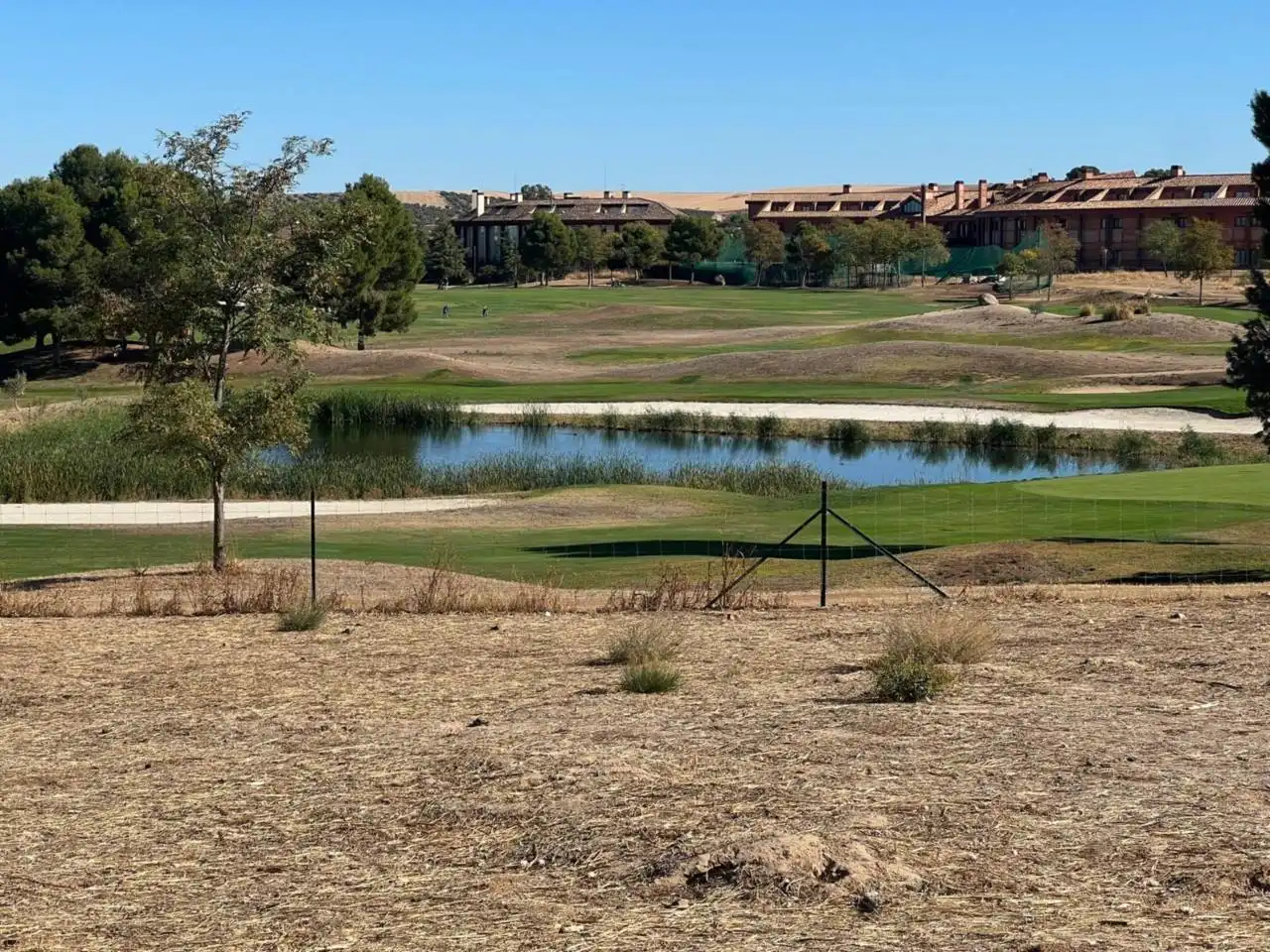 Vista exterior de Residencial en venta en Layos