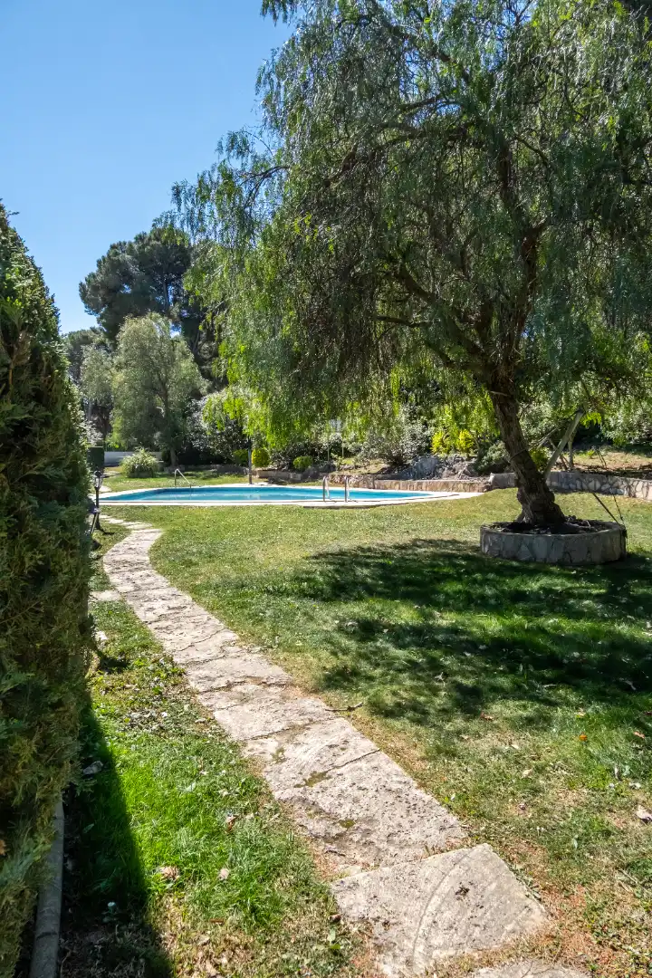 Piscina de Dúplex en venda en L'Escala amb Aire condicionat, Calefacció i Jardí privat