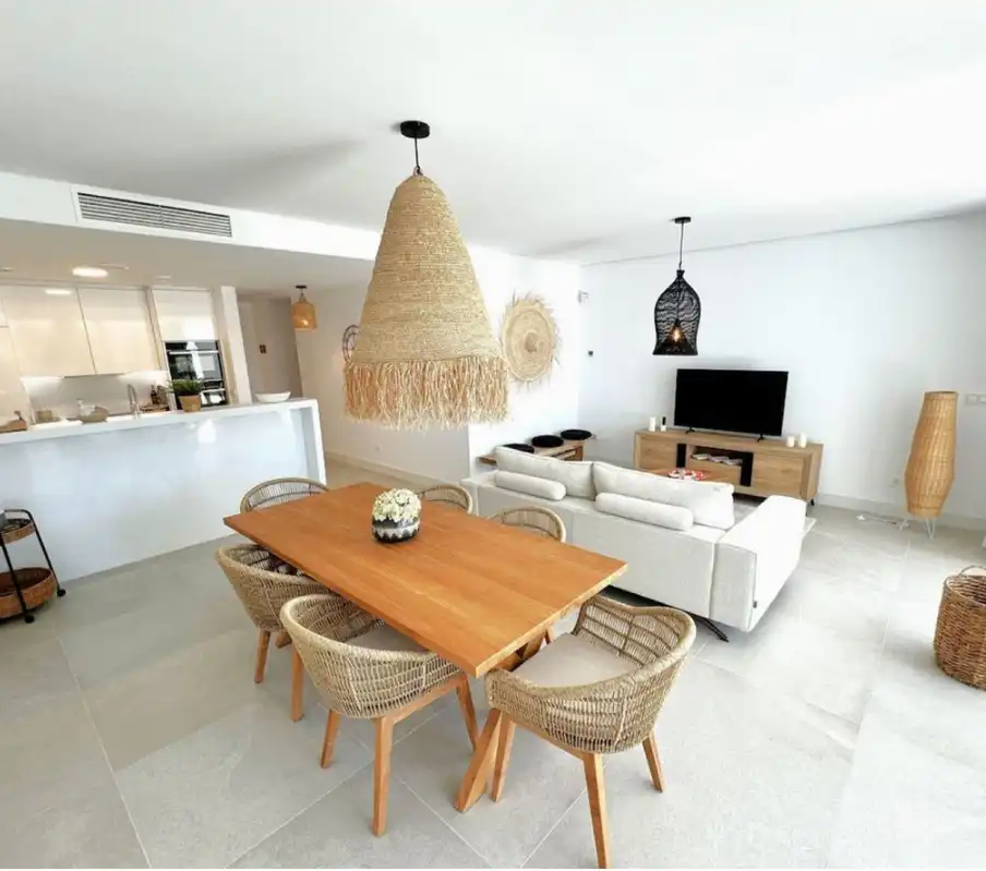 Piso con piscina en venta en Elviria - Cabopino, imagen 16
