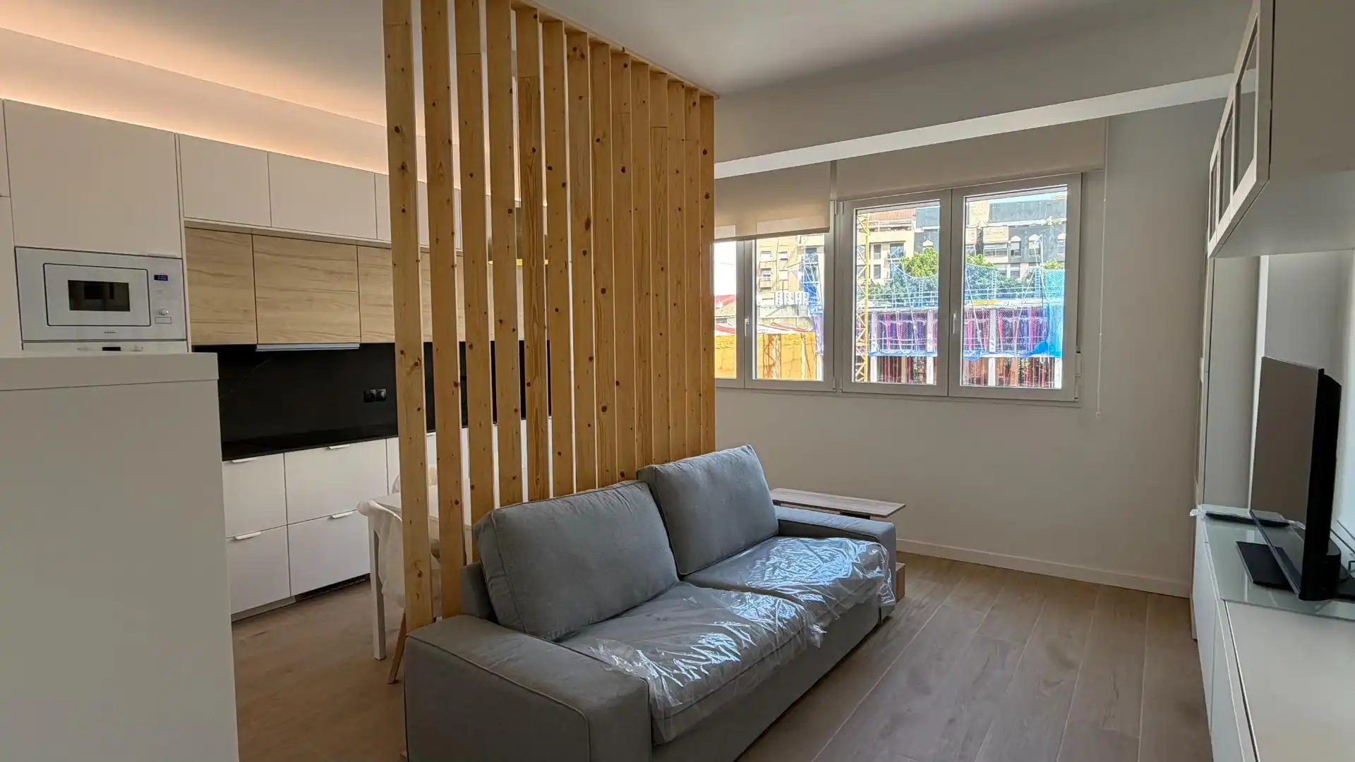 Sala d'estar de Apartament de lloguer en Valencia amb Aire condicionat, Calefacció i Moblat