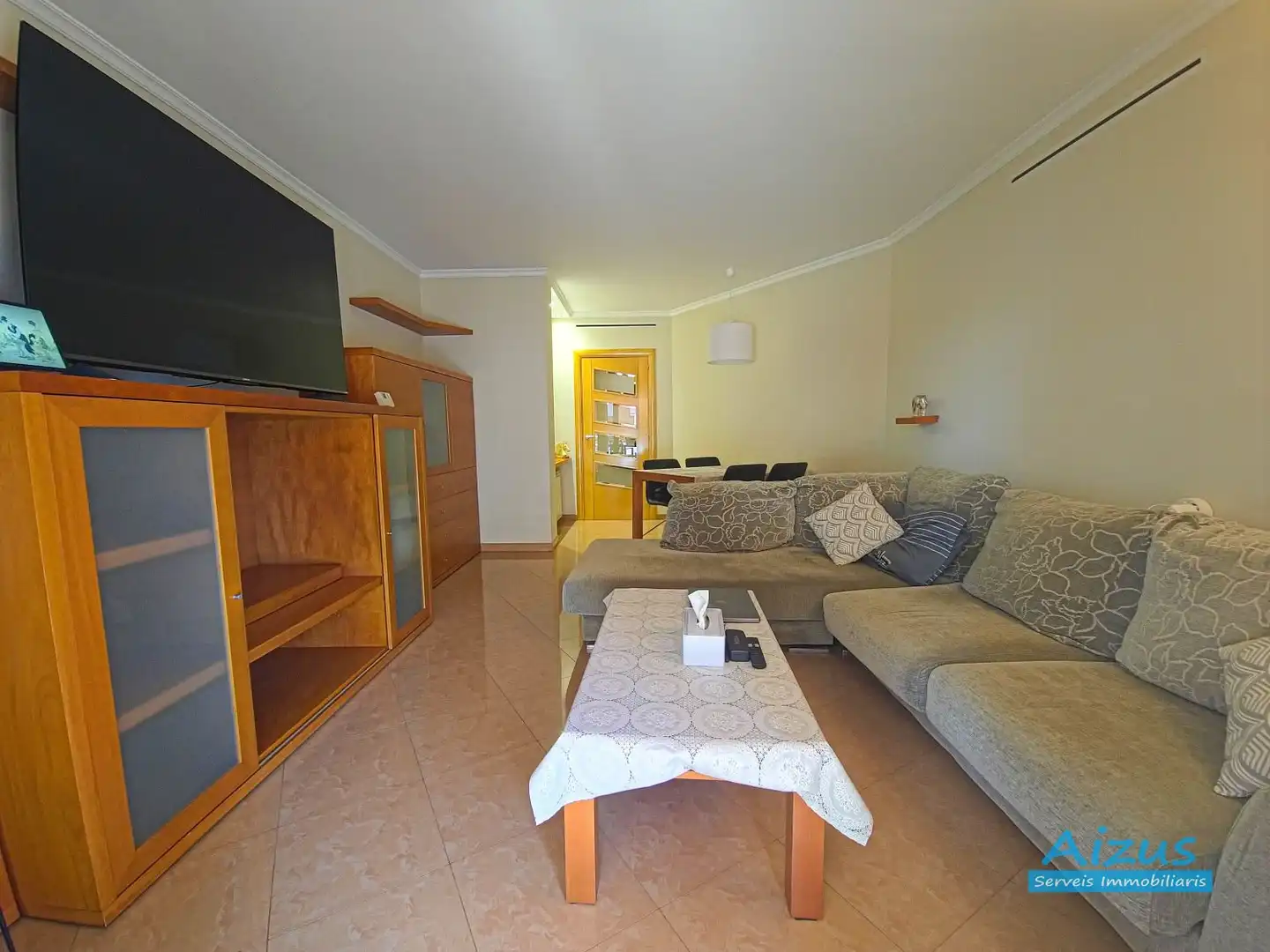 Sala de estar de Piso en venta en Ripollet con Calefacción, Trastero y Horno