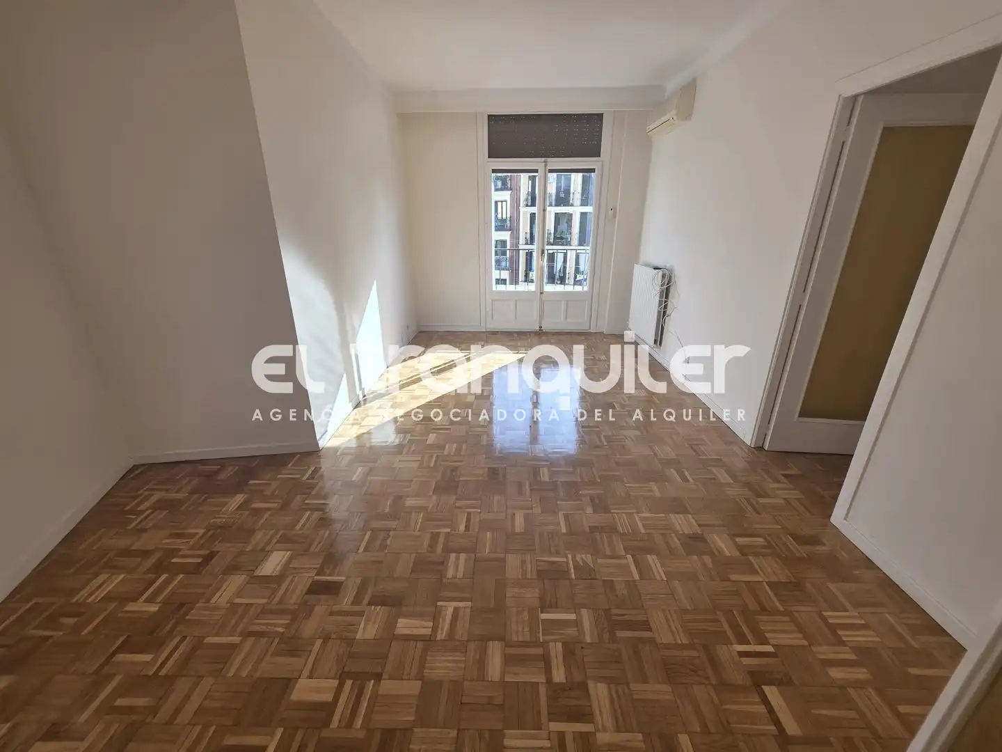 Flat for rent in Plaza Lavapies, Embajadores - Lavapiés