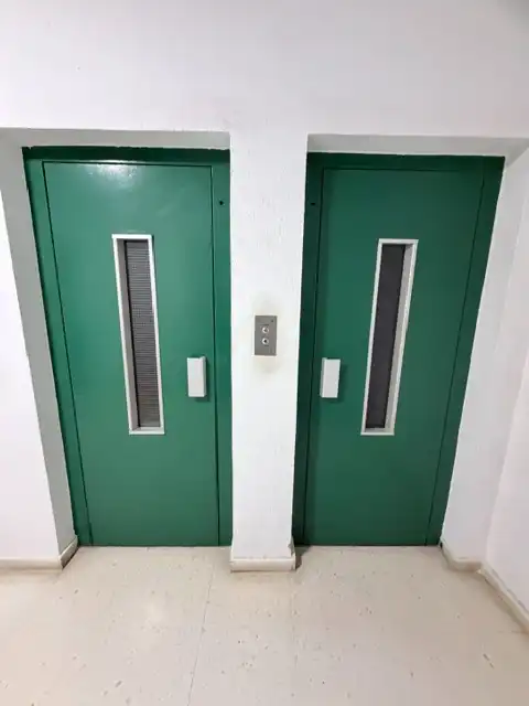 Piso en venta en Huelva con Aire acondicionado, Calefacción y Parquet