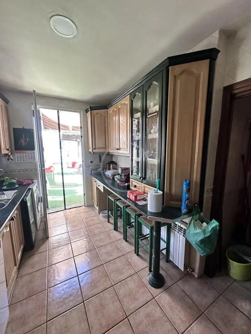 Cuina de Finca rústica en venda en Linares amb Jardí privat, Terrassa i Piscina