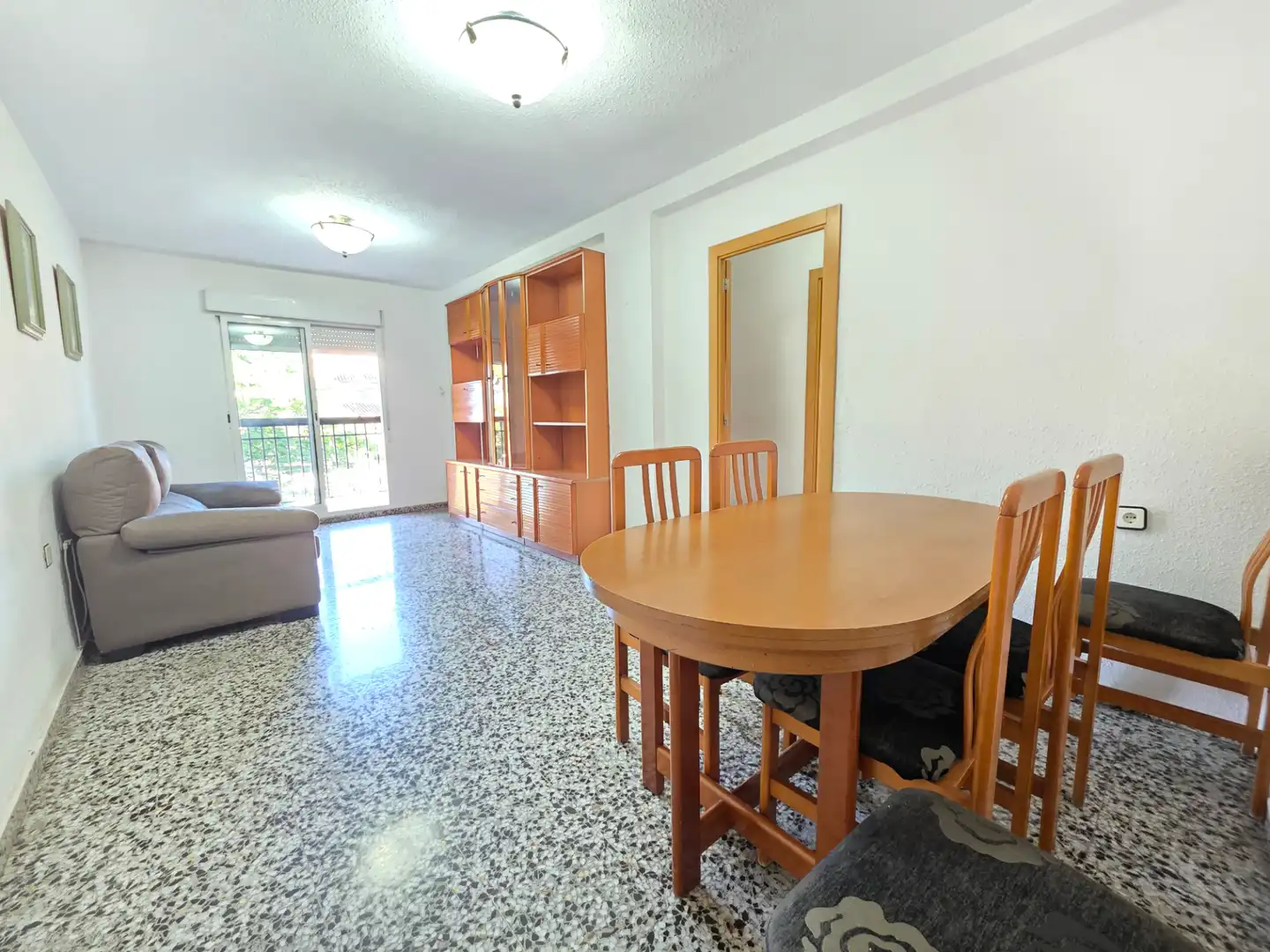 Appartamento con terrazza in vendita a Carrer Sant Josep