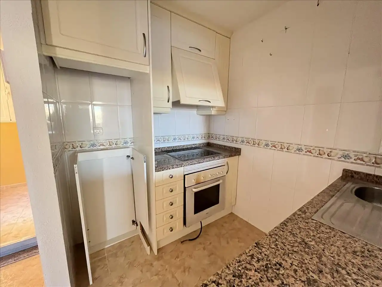 Apartamento en venta en CL HELENA 2(B) EDIF.TORREMAR V TORREVIEJA (ALICANT, 2, Torreblanca