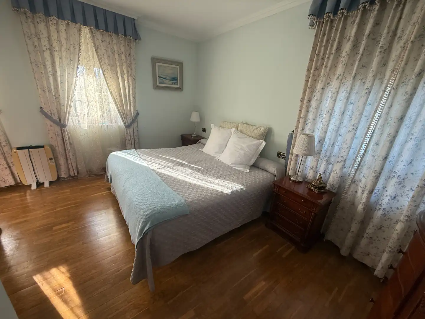 Habitación de Casa o chalet en venta en Castrillón con Calefacción, Jardín privado y Piscina