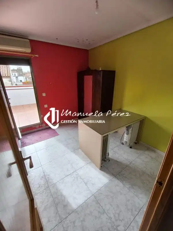 Dormitori de Dúplex en venda en Cáceres amb Aire condicionat, Terrassa i Traster
