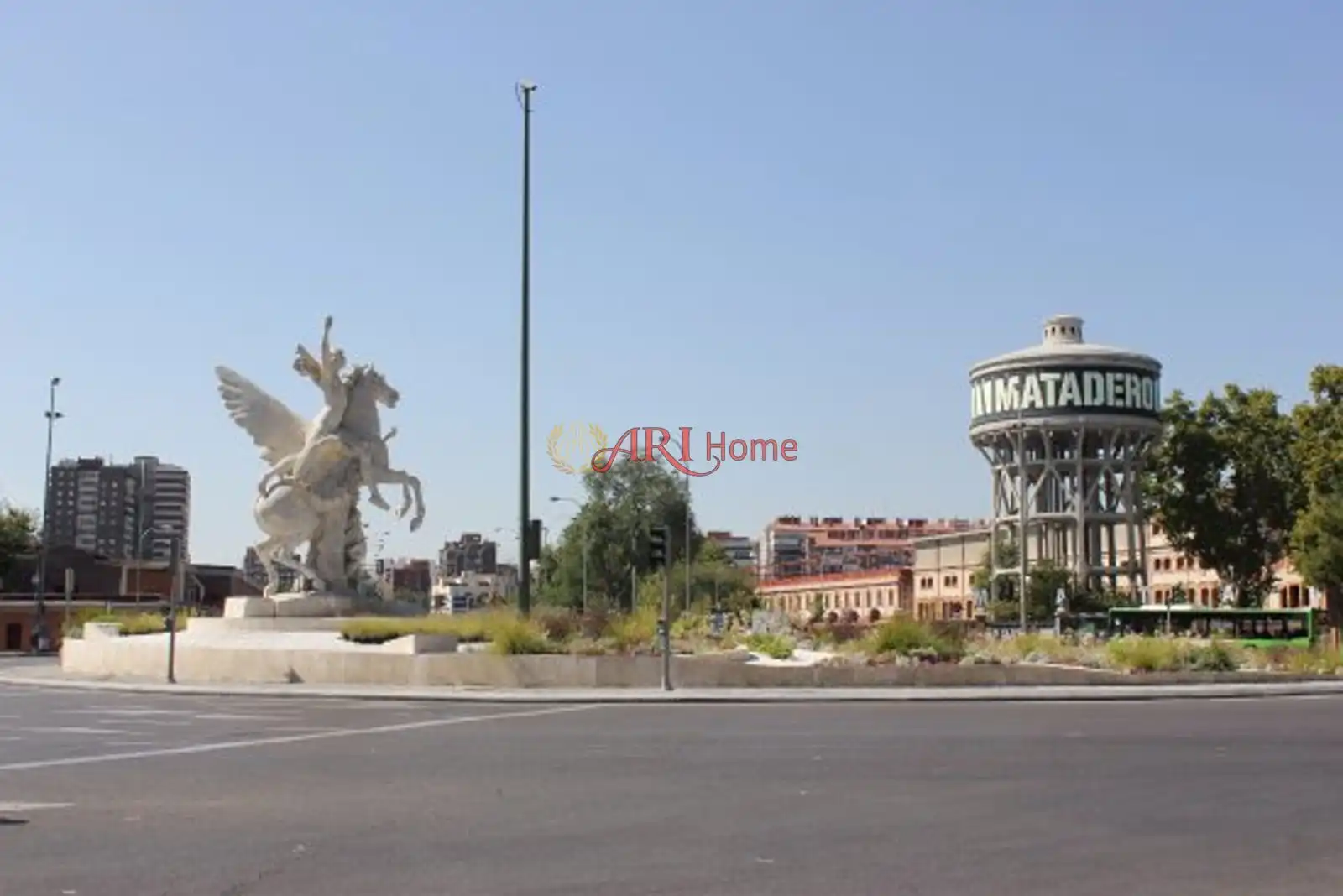 Vista exterior de Ático en venta en Madrid con Aire acondicionado, Calefacción y Terraza