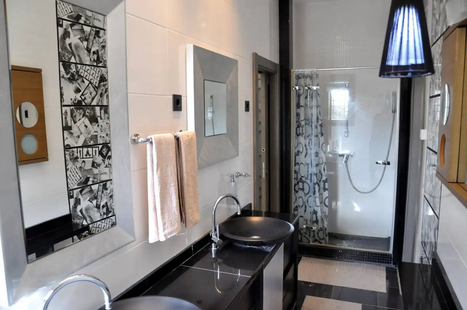 Bathroom of Houses for sale in Archidona  with Private garden, Terrace and Storage room