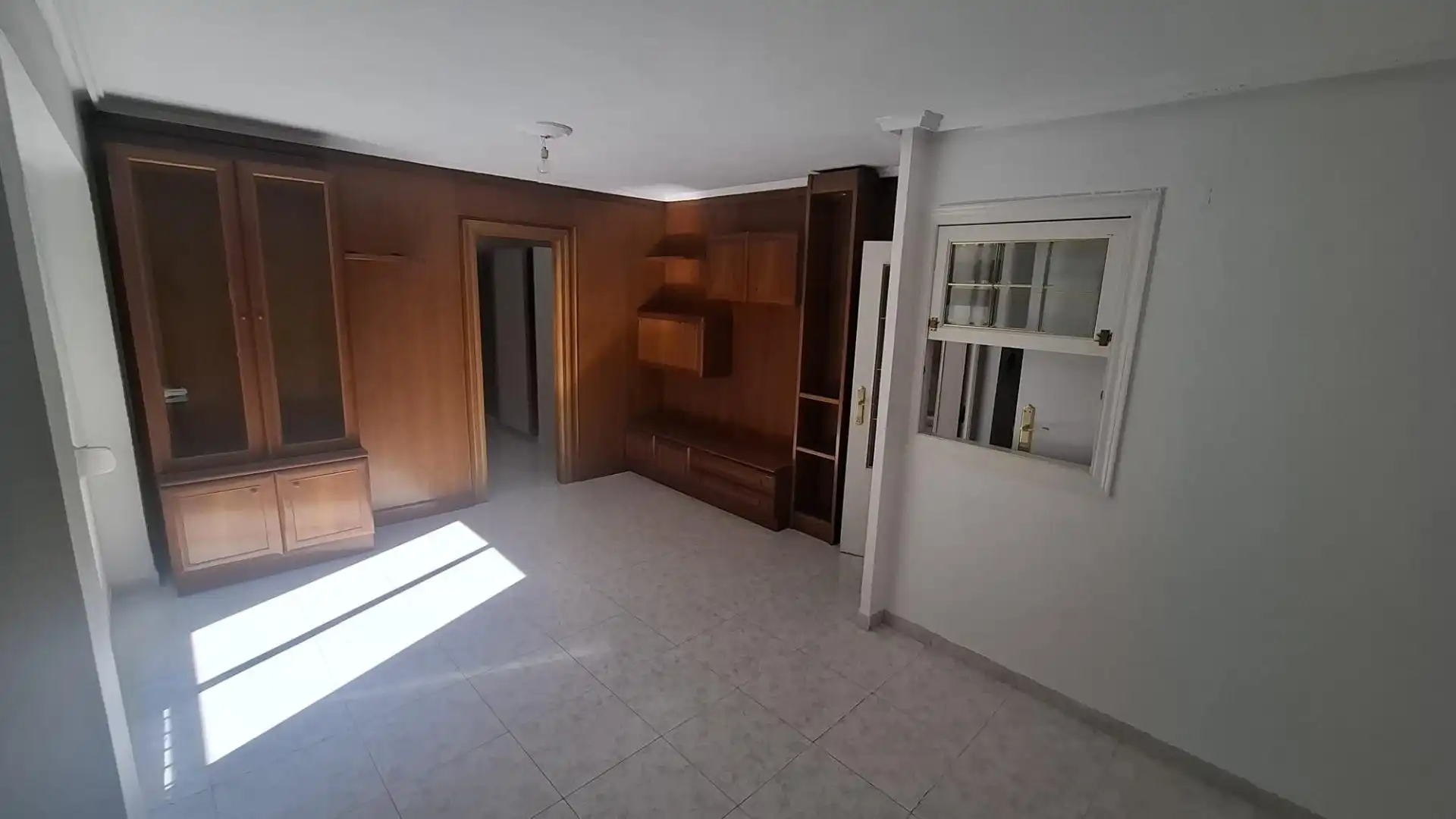 Flat with terrace for sale in Calle San Antonio, imagen 3