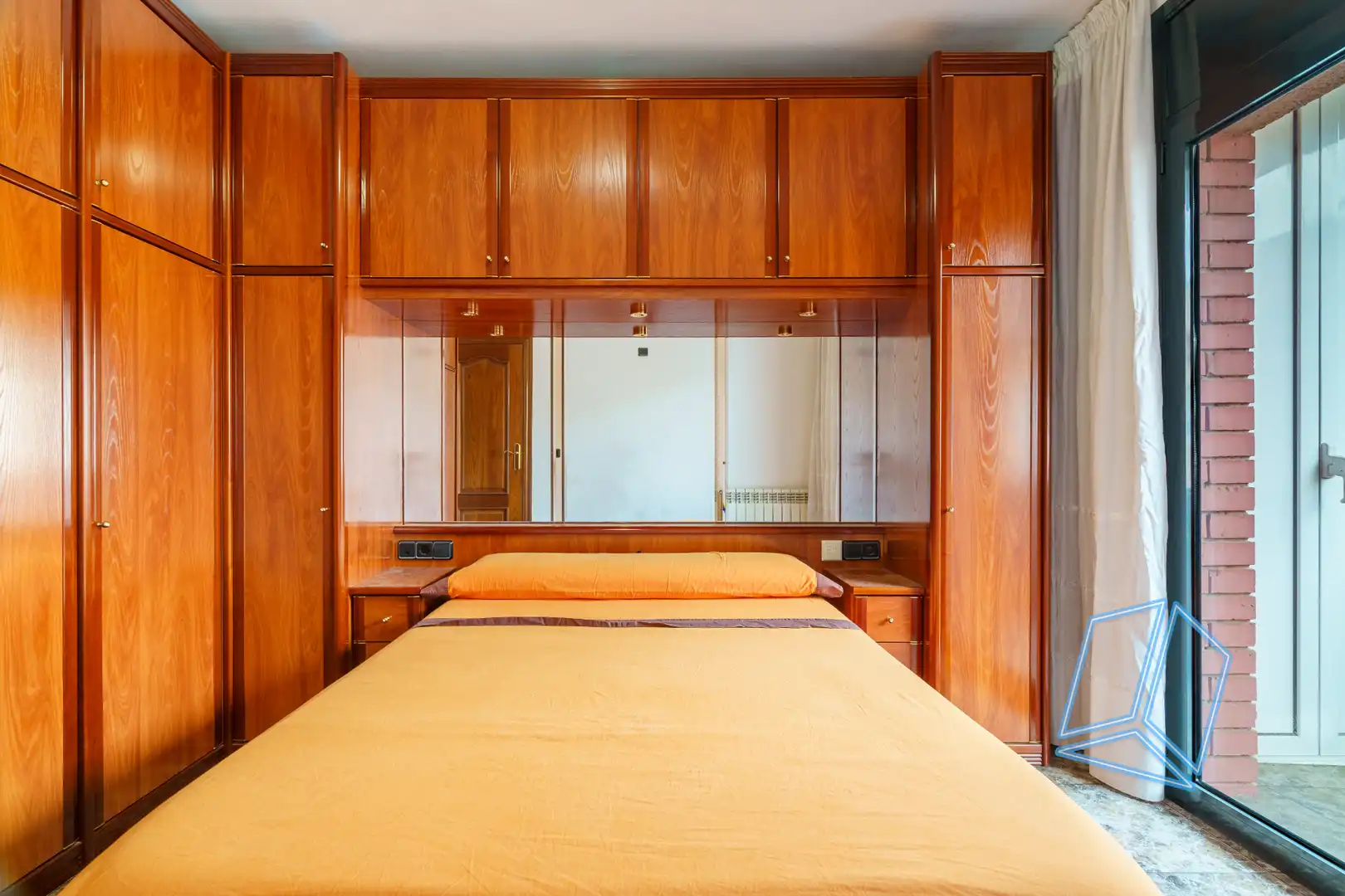 Habitación de Piso en venta en Sant Joan Despí con Calefacción, Horno y Balcón