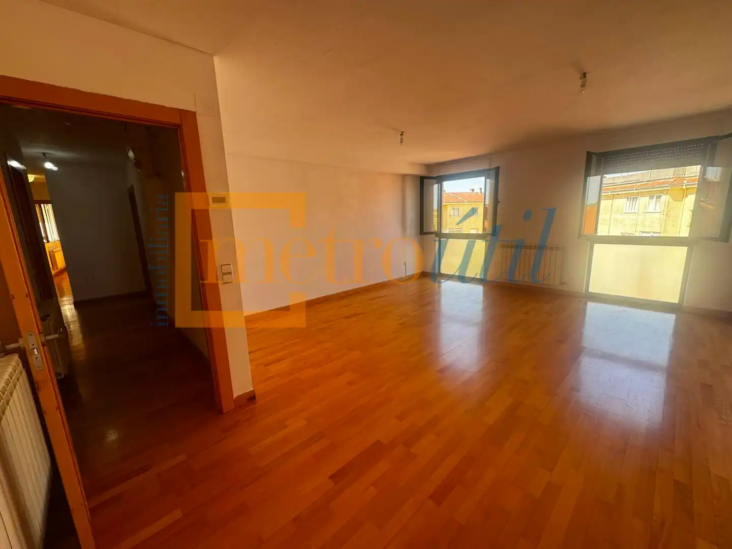 Appartamento con ascensore in vendita a Villares de la Reina, imagen 2