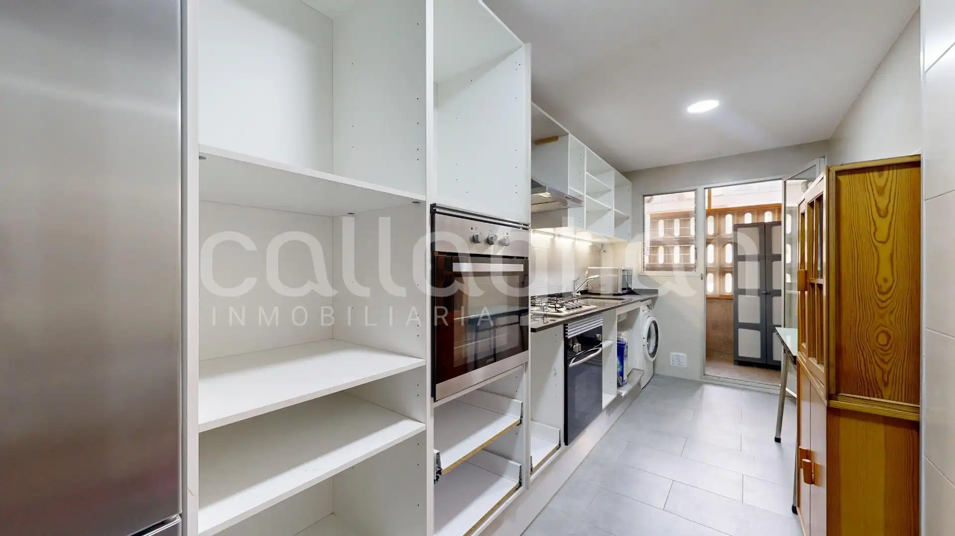 Cocina de Piso en venta en Valencia con Terraza y Balcón