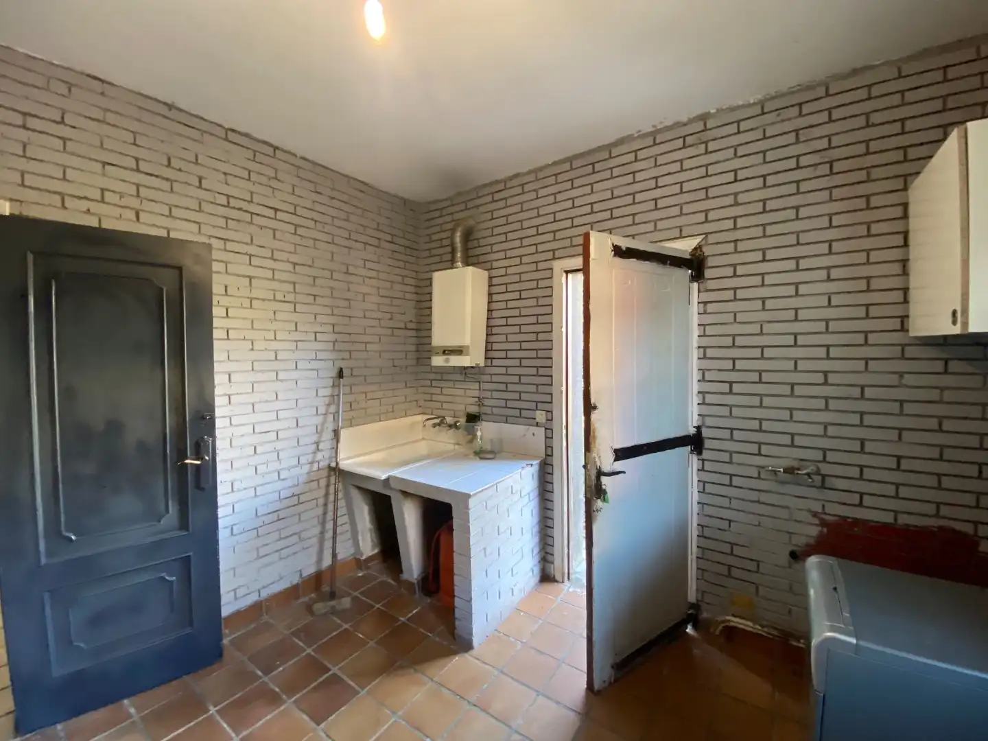 Cuina de Casa o xalet en venda en Lugo amb Calefacció