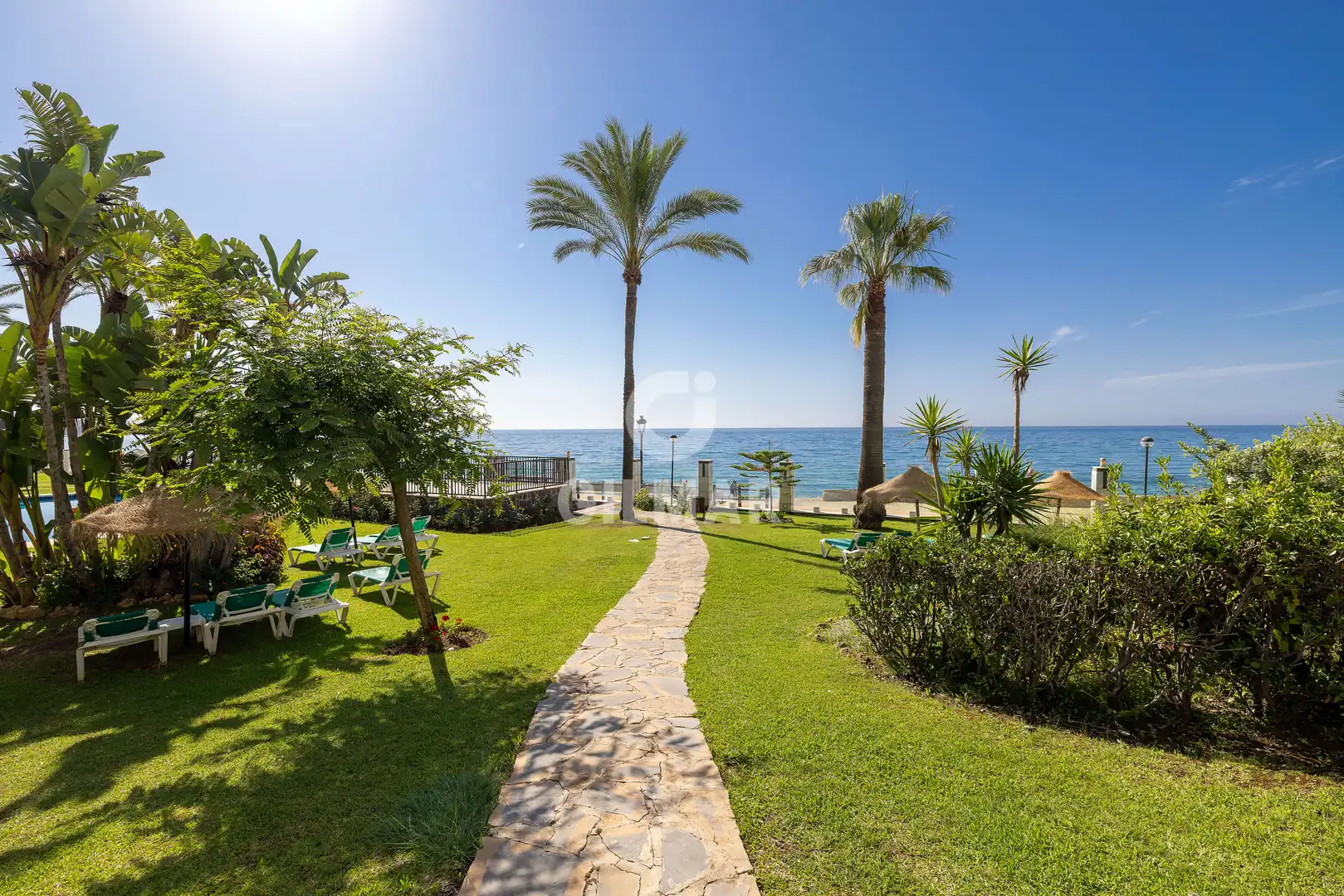 Jardí de Apartament en venda en Marbella amb Calefacció, Jardí privat i Traster