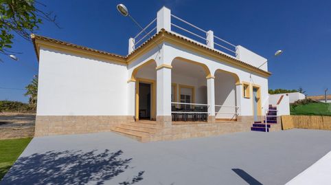 Foto 3 de Casa o chalet en venta en Puñanillas, 45, La Puebla del Río, Sevilla