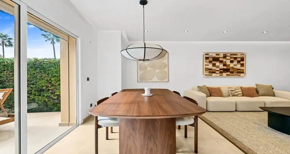 Home with pool for sale in Nueva Andalucía, imagen 5