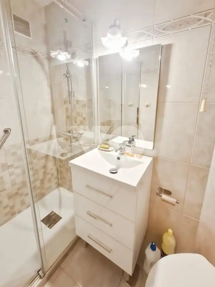 Piso con ascensor en venta en Calle de Telémaco, imagen 29