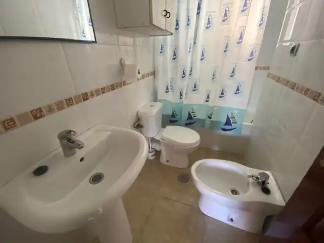 Baño de Piso en venta en Huelva con Terraza y Amueblado