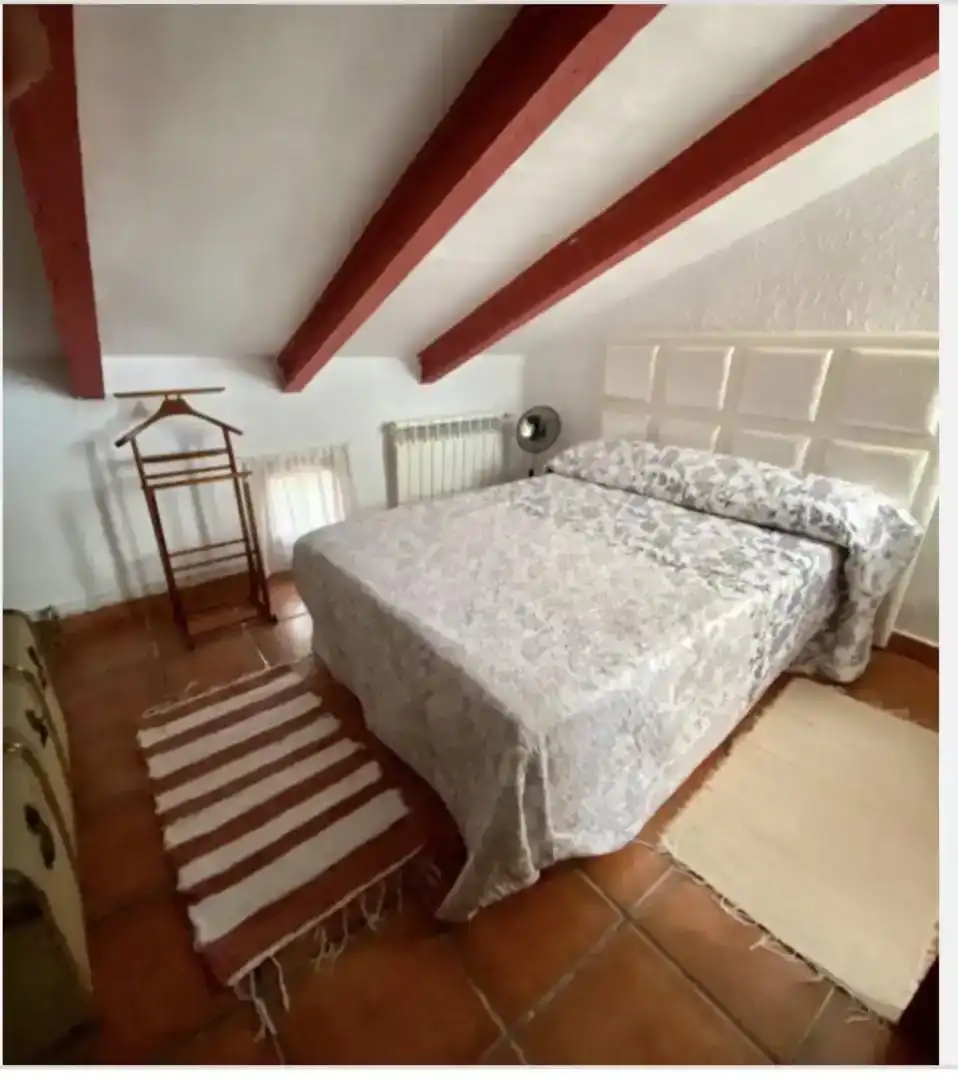 Habitación de Casa o chalet de alquiler en Ambite con Jardín privado, Trastero y Piscina
