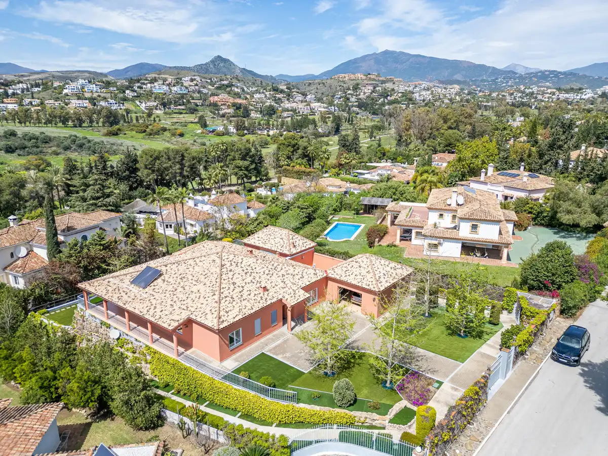 Villa mit Pool zum Verkauf in Avenida Benamara 15, imagen 23