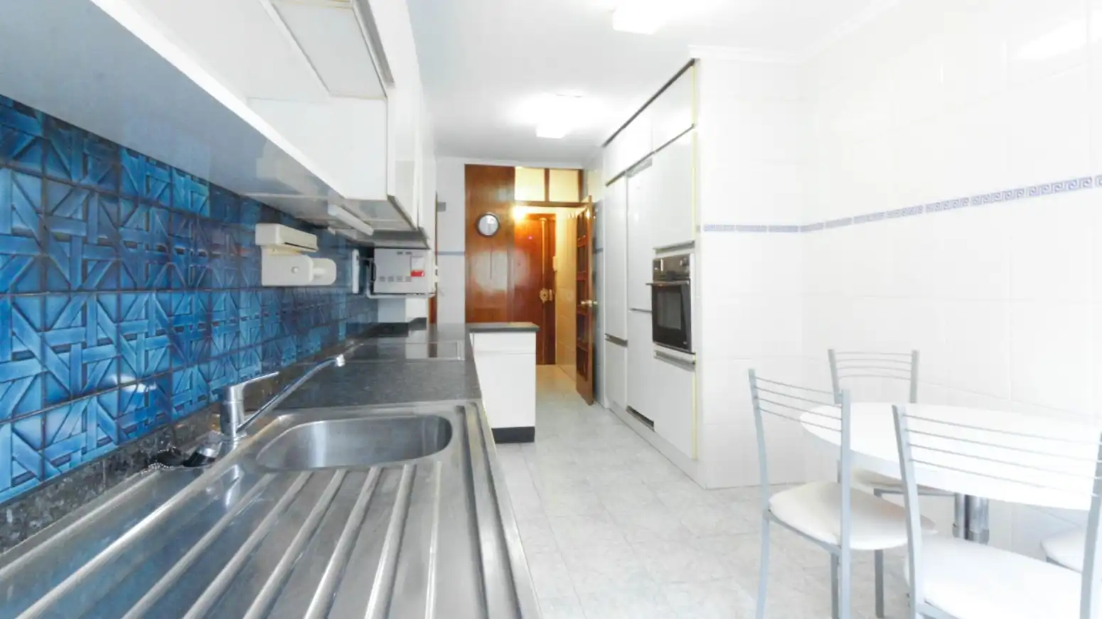 Kitchen of Flat for rent in Santander  with Heating, Parquet flooring and Furnished